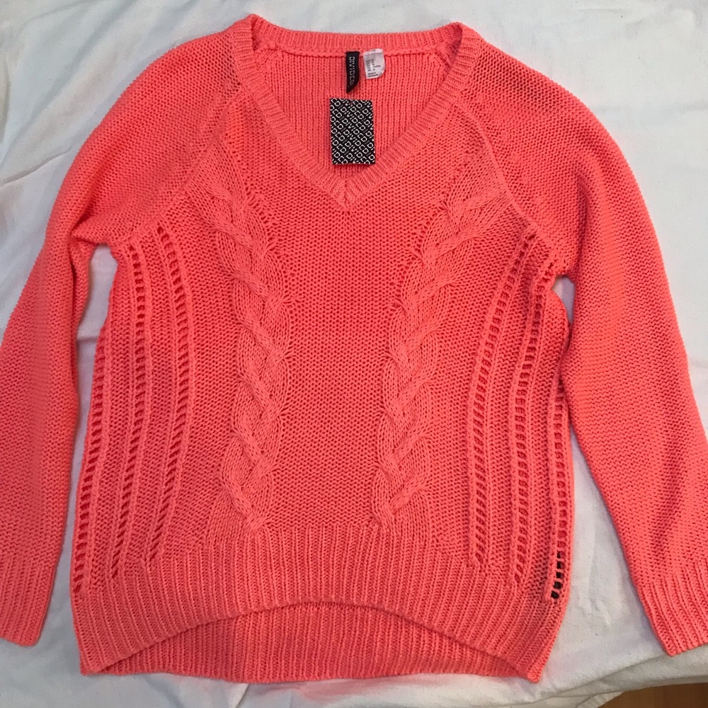 NWT H&M Bright Pink Chunky Knit Cable Sweater, size 10